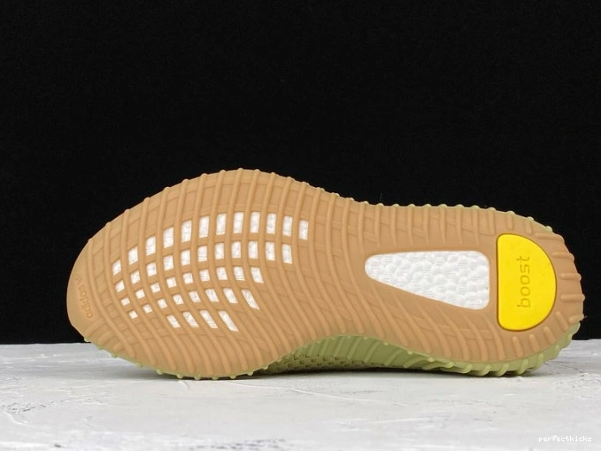- VAdidas 350 Yeezy Boost Sulfur FY5346 V2 0725